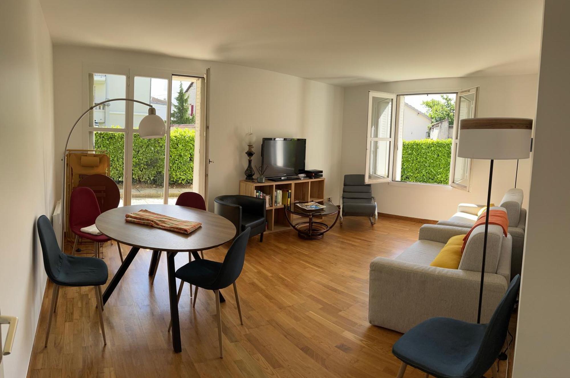Appartement Standing Avec Jardin, 4 Personnes, Strategiquement Situe マント・ラ・ジョリー エクステリア 写真
